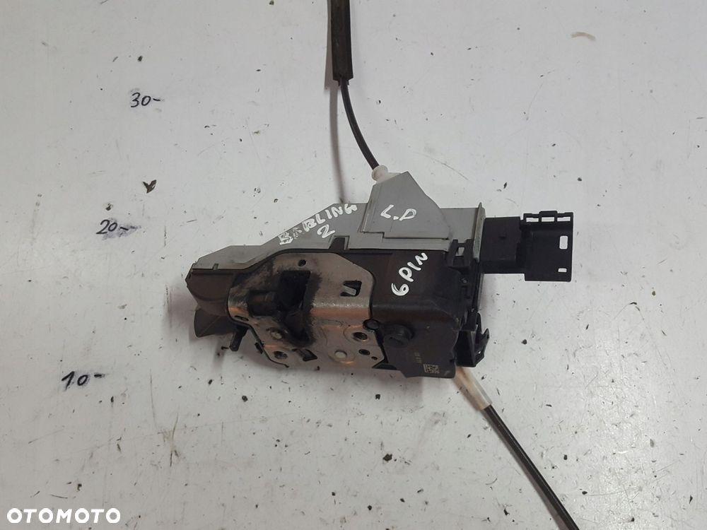 CITROEN BERLINGO III 08-12r ZDERZAK DRZWI LEWY PRZÓD 6 PINÓW EUROPA - 1