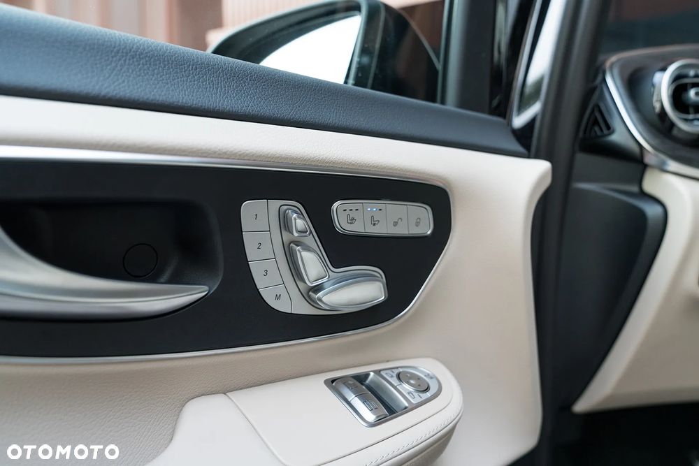 Mercedes-Benz Klasa V 300 d 4-Matic 9G-Tronic Exclusive (d³ugi) - 20