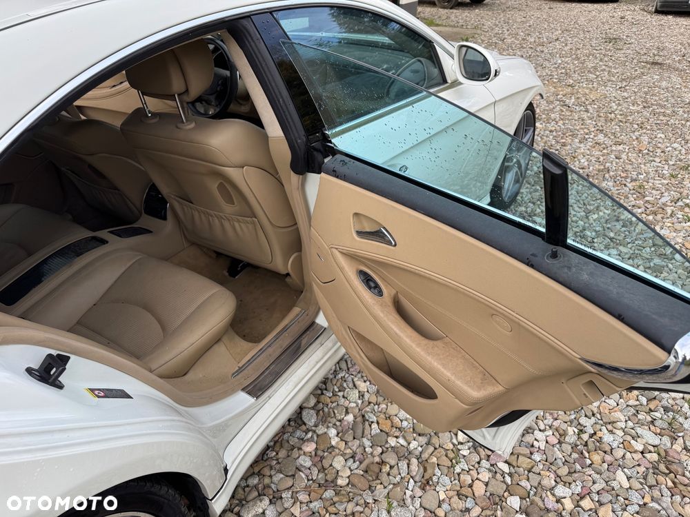 Mercedes-Benz CLS - 16