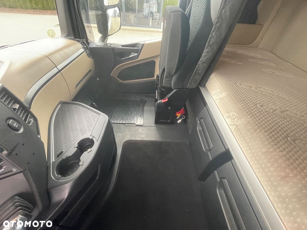 Mercedes-Benz Actros 1848 MP4 Retarder - 8