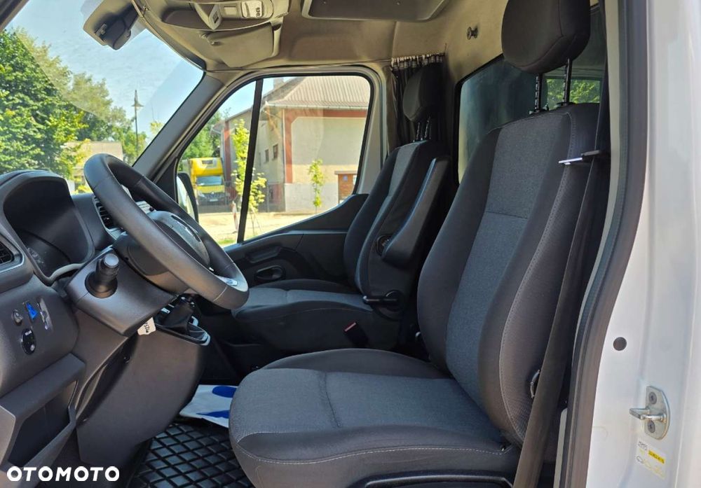 Renault Master - 10