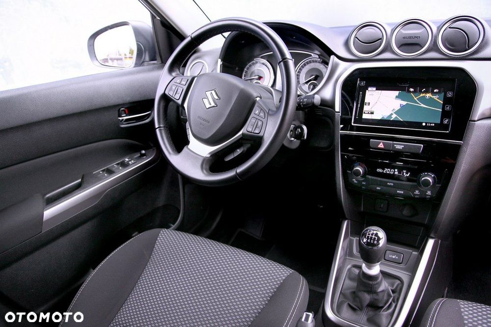Suzuki Vitara - 16