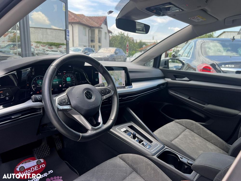 Volkswagen Golf 1.0 eTSI DSG MHEV Life - 6