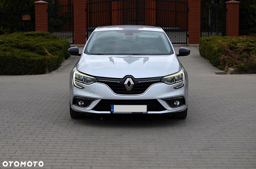Renault Megane 1.2 Energy TCe Limited - 11
