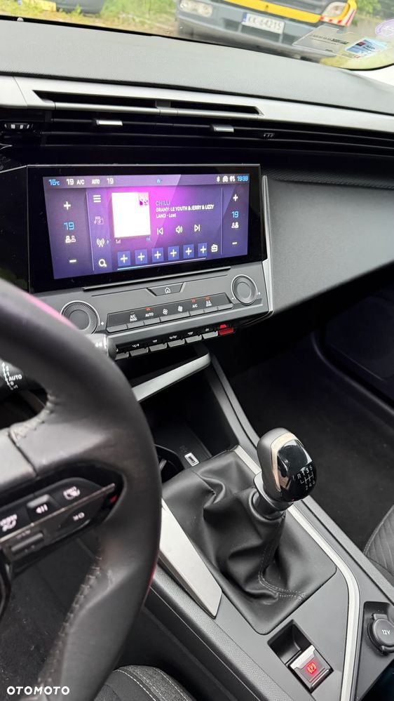 Peugeot 308 PureTech 110 Stop & Start Active - 11