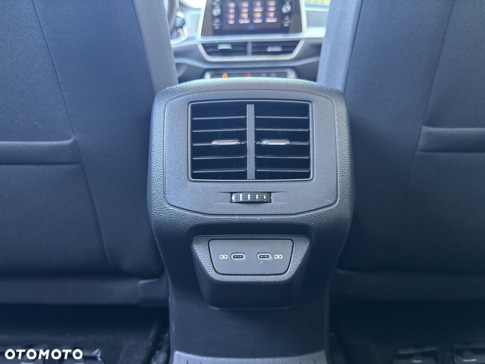 Volkswagen T-Roc 1.5 TSI Style DSG - 16