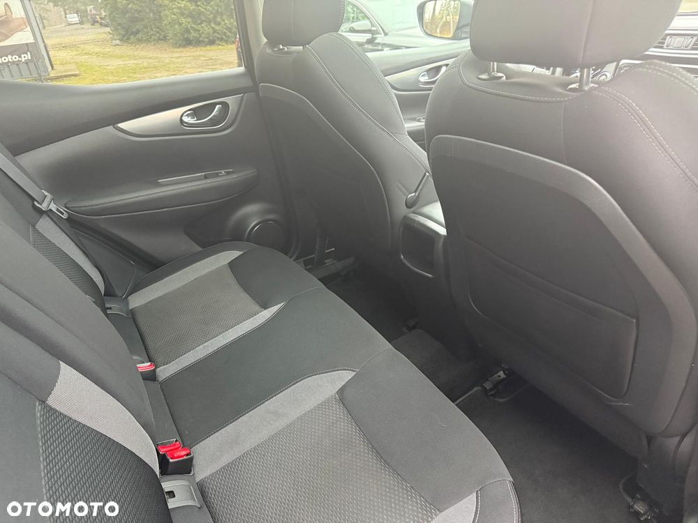 Nissan Qashqai 1.3 DIG-T N-Connecta - 20