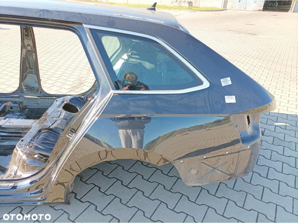 SKODA SUPERB III KOMBI BŁOTNIK ĆWIARTKA TYŁ TYLNA LEWA LF9R - 1