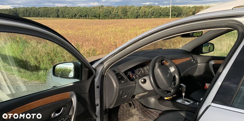 Renault Laguna 2.0 16V Turbo Initiale - 12