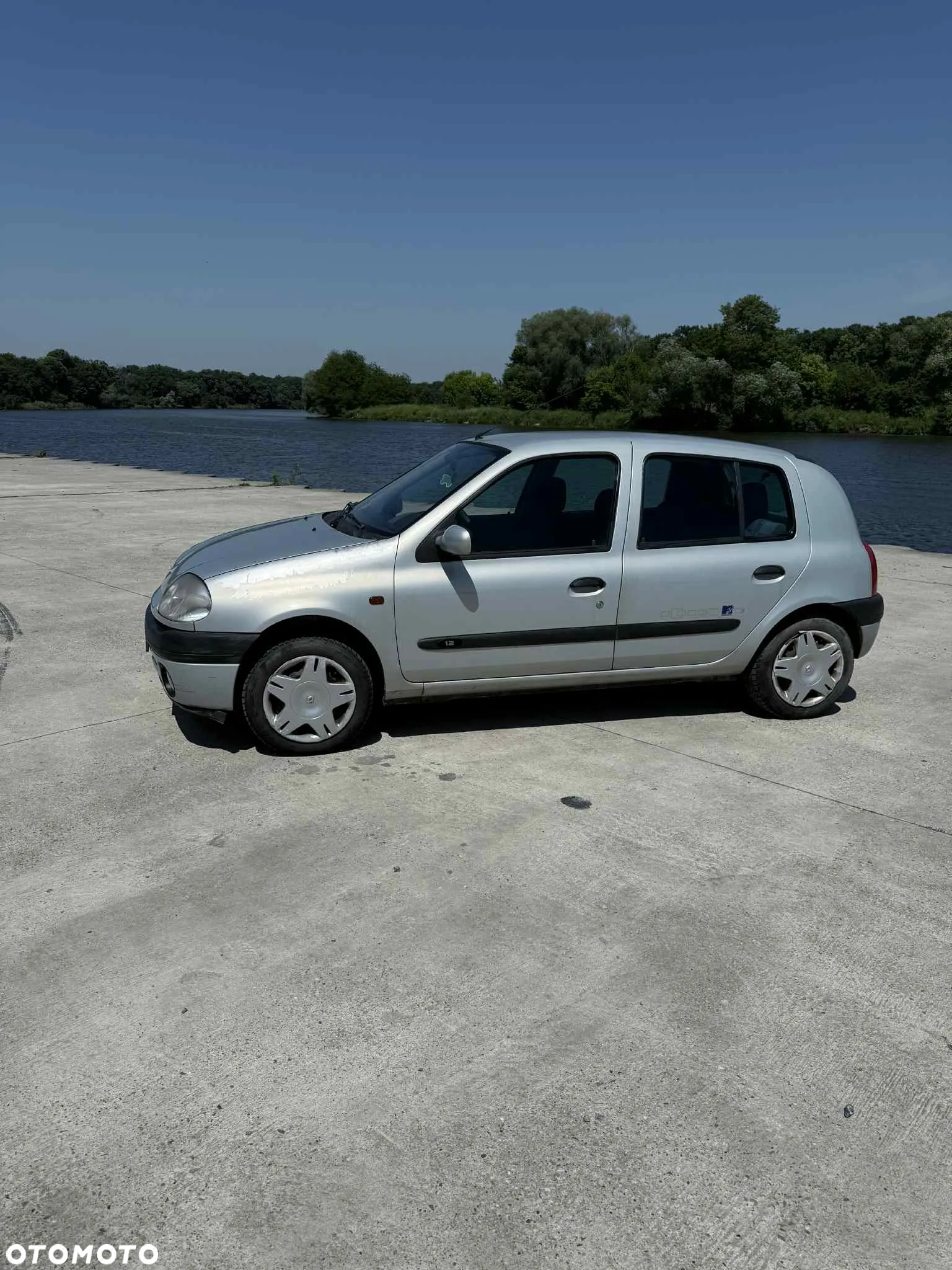 Renault Clio - 5