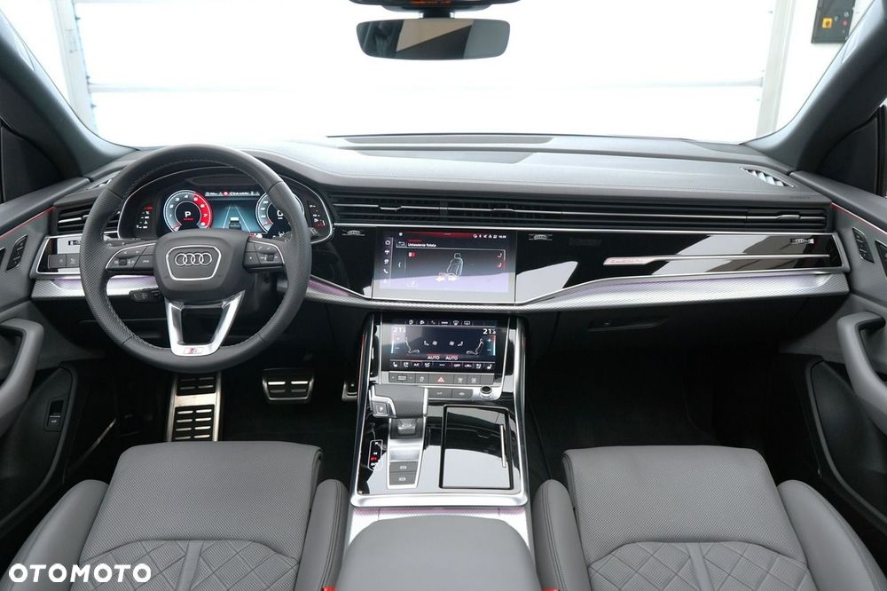 Audi SQ8 - 26