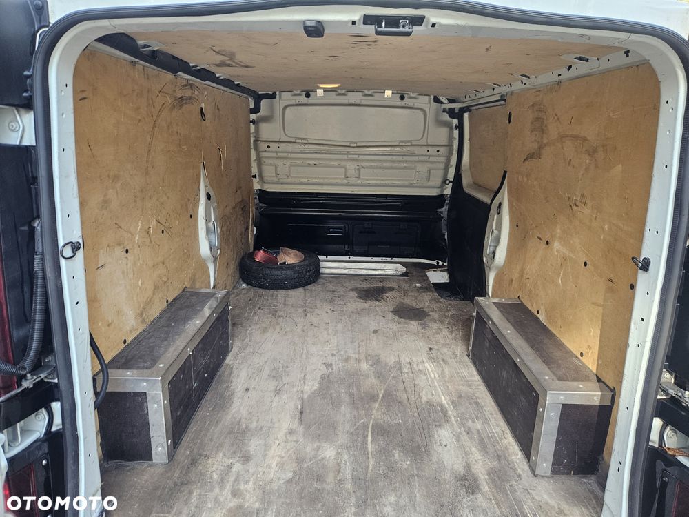 Renault Trafic - 8