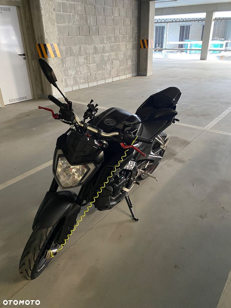 Yamaha MT - 4