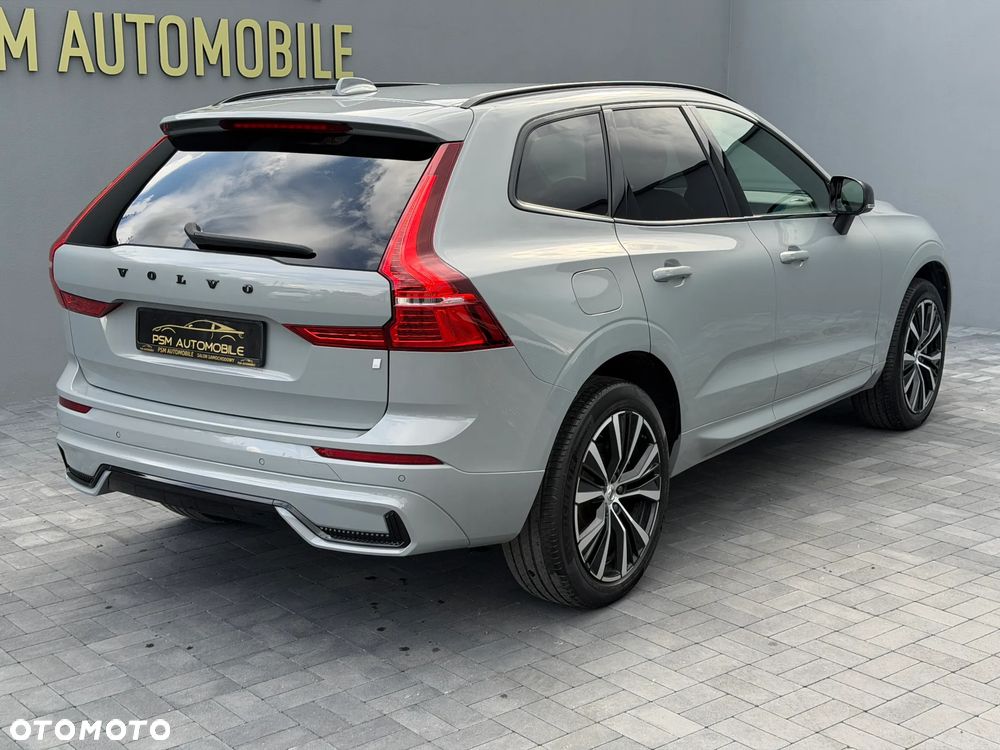 Volvo XC 60 B4 D Plus Dark - 9