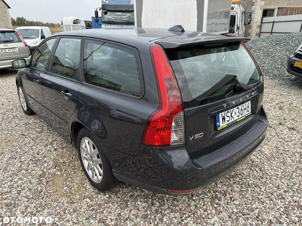 Volvo V50 - 2