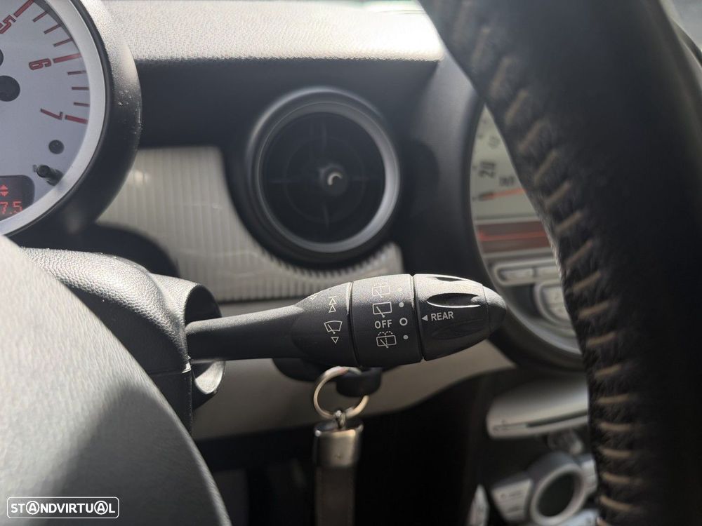 MINI 3 Portas Cooper D 50 Camden - 32