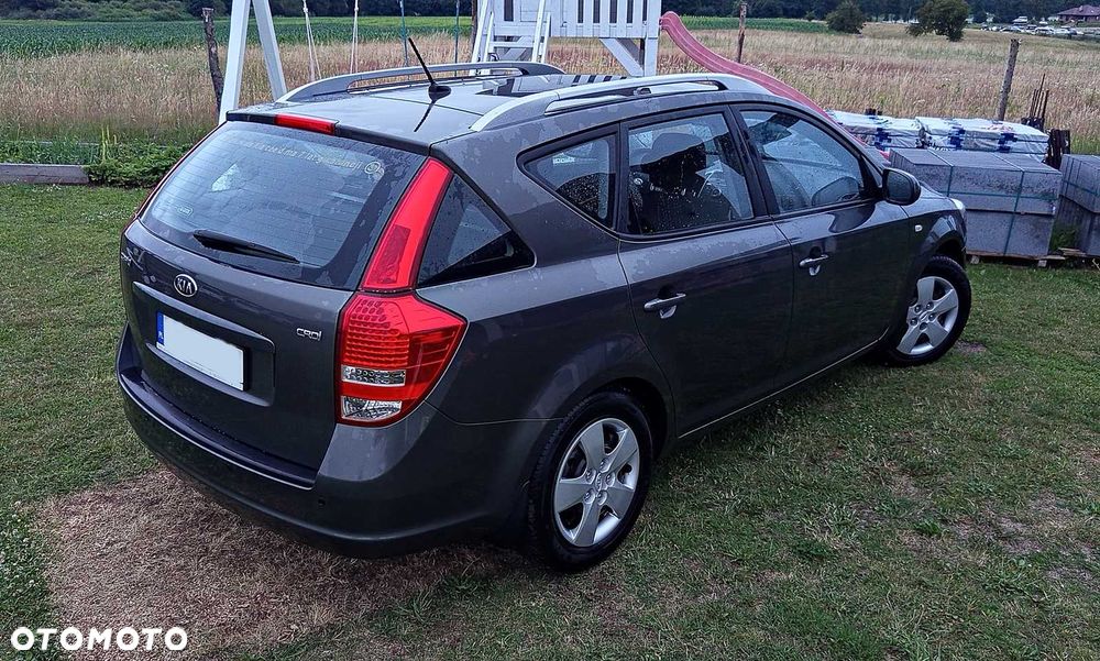 Kia Ceed - 2