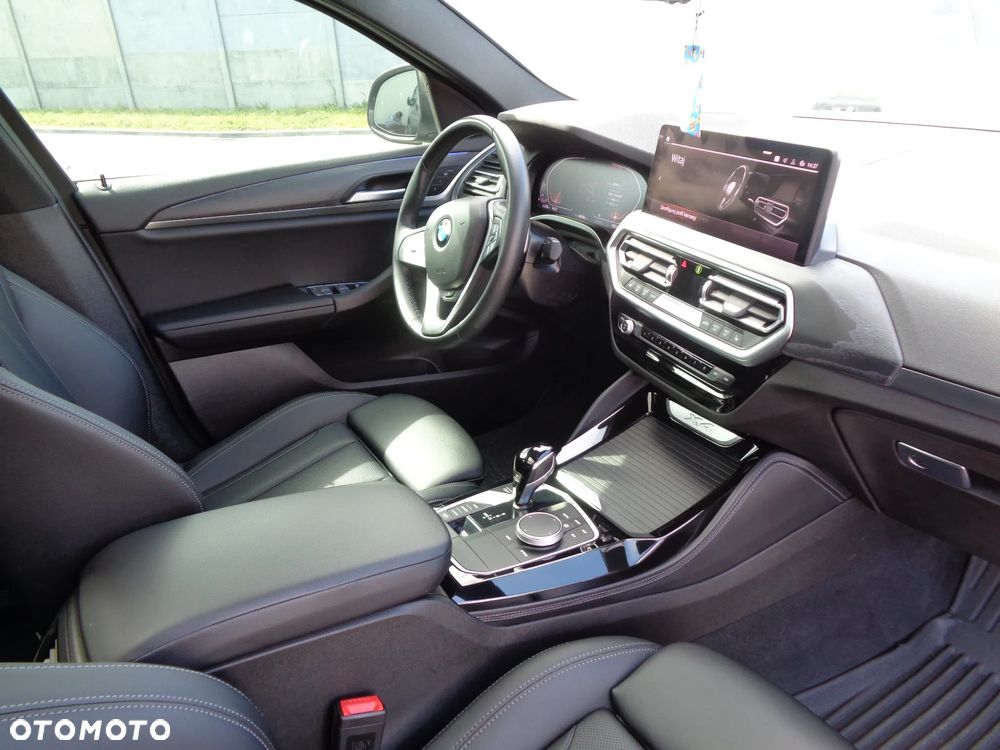 BMW X4 xDrive30i - 18