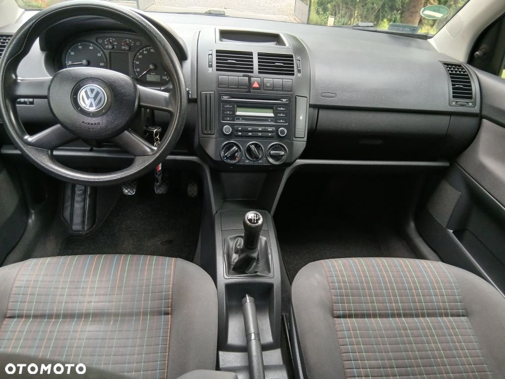 Volkswagen Polo - 7