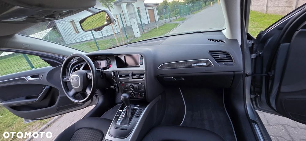 Audi A4 Avant - 27