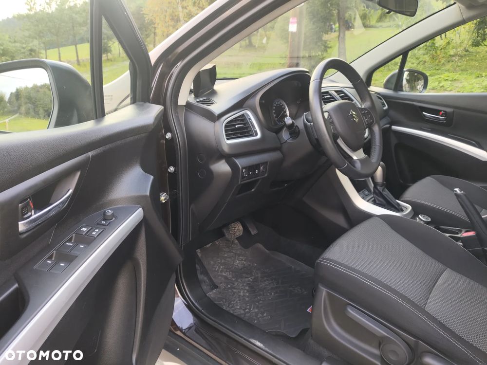 Suzuki SX4 S-Cross 1.6 VVT CVT 4x4 Comfort+ - 12