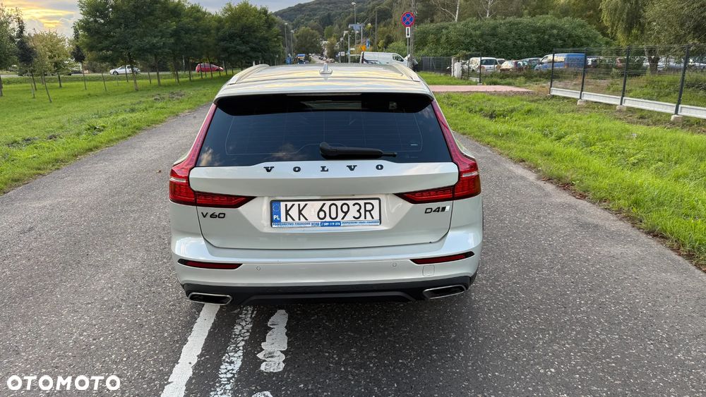 Volvo V60 Cross Country Pro D4 AWD - 5