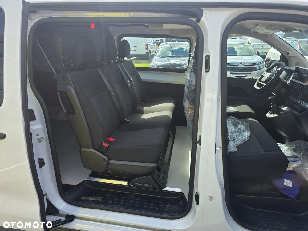 Opel Vivaro - 8