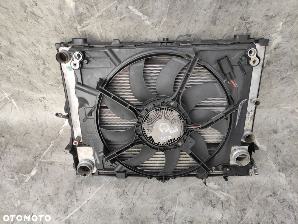 PAS PRZEDNI WZMOCNIENIE CZOŁOWE CHŁODNICE WIATRAK BMW E60 E61 535i N54B30 3.0 B - 12