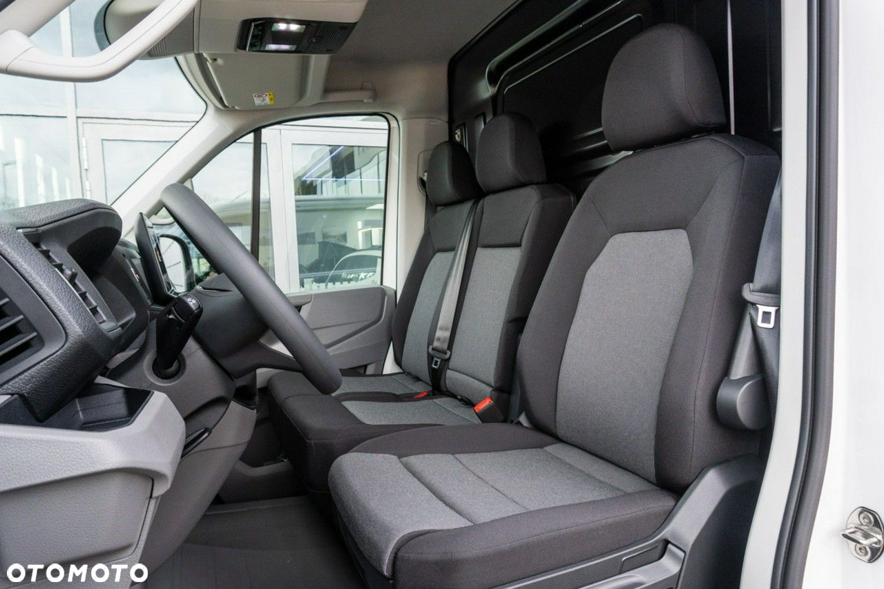 Volkswagen Crafter - 13