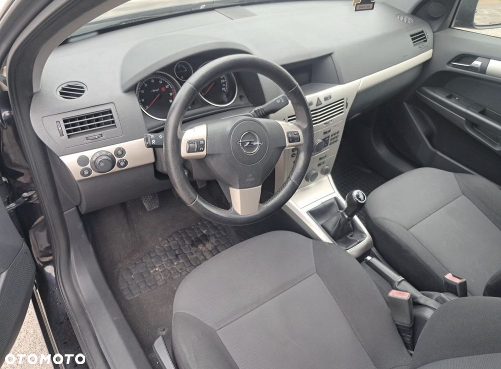 Opel Astra 1.4 - 14