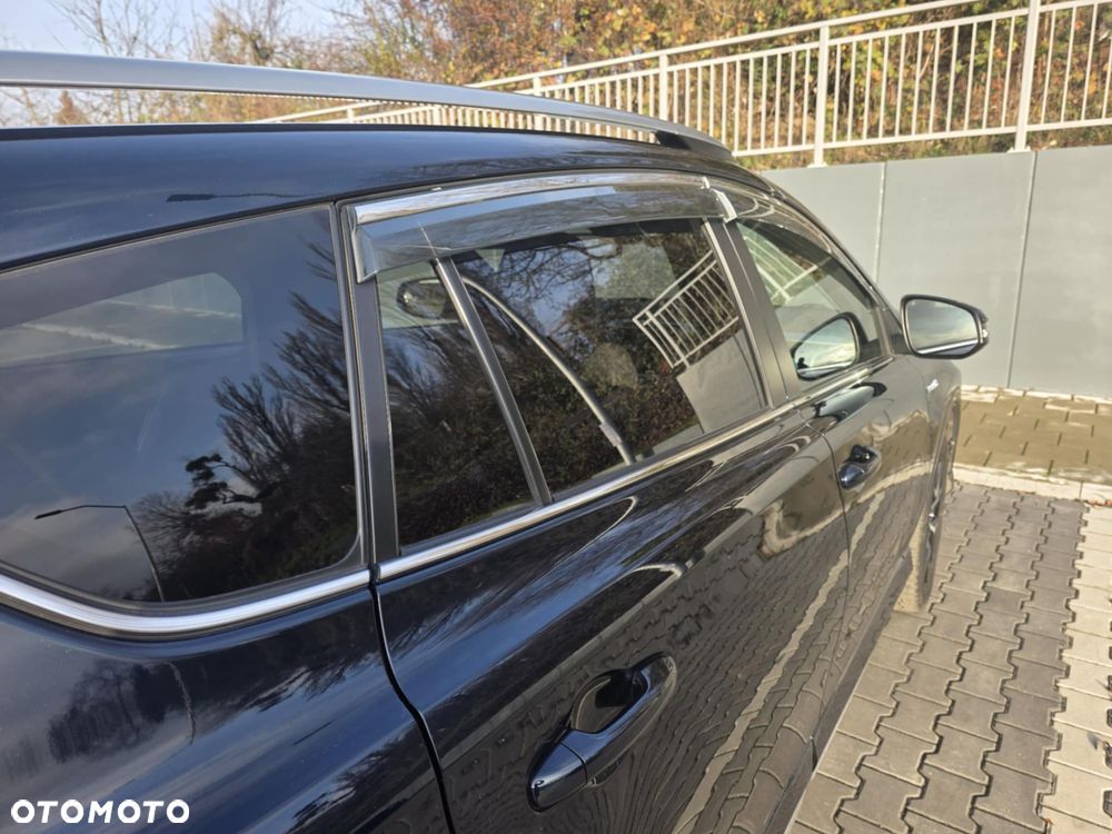 Toyota RAV4 Hybrid Selection 4x2 - 7