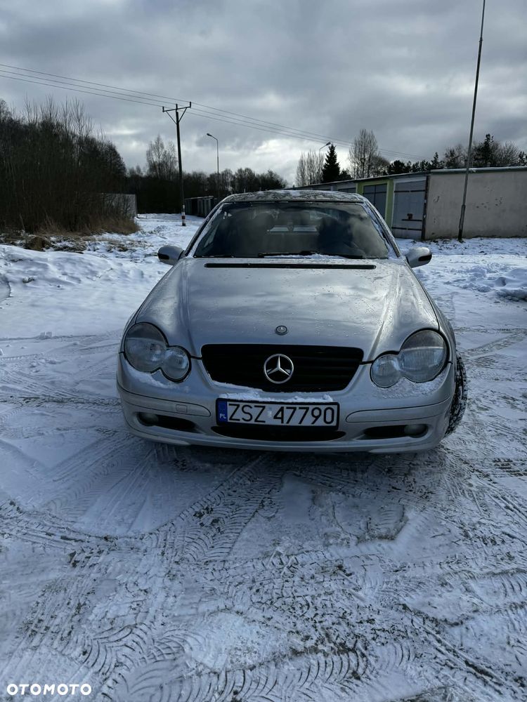 Mercedes-Benz Klasa C 230 Kompressor Sport - 3