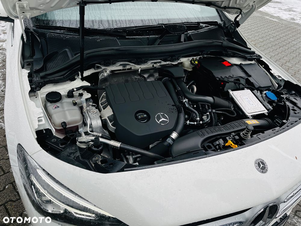 Mercedes-Benz Klasa B 180 Progressive 7G-DCT - 4