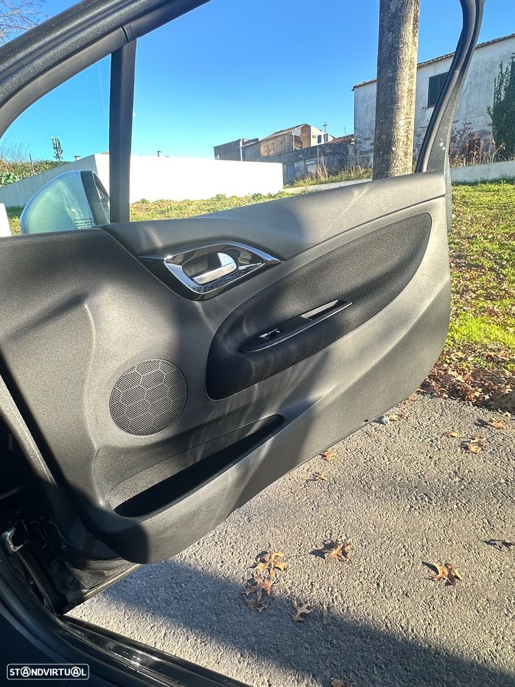 DS DS3 PureTech 110 Start & Stop SoChic - 19