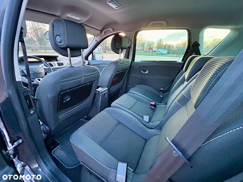 Renault Scenic 2.0 16V 140 CVT Dynamique - 17