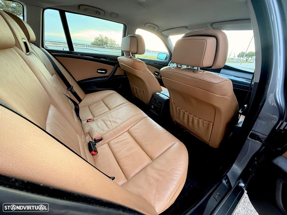 BMW 520 d Executive - 15