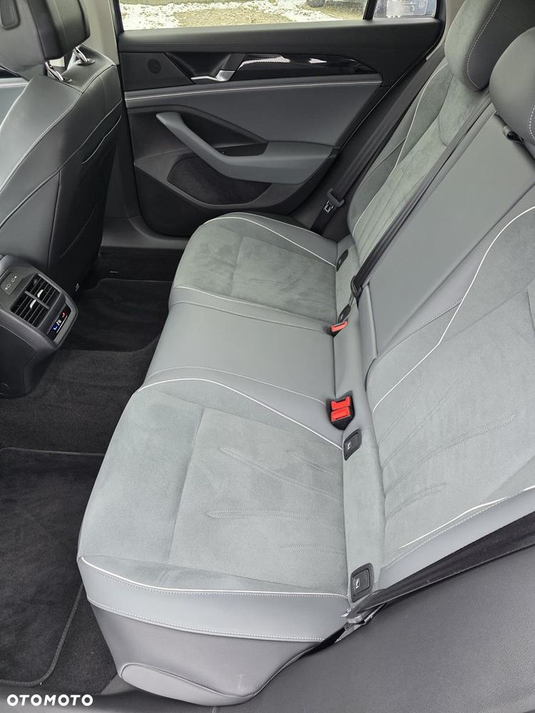 Volkswagen Passat ver-2-0-tdi-scr-business-dsg - 12