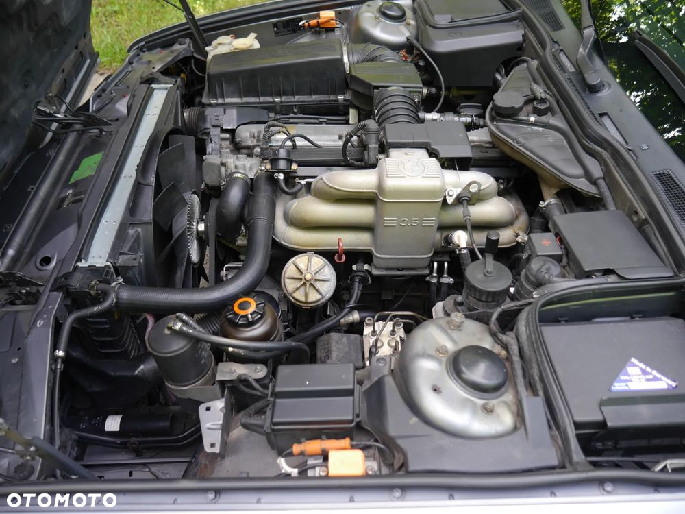 BMW Seria 7 - 24
