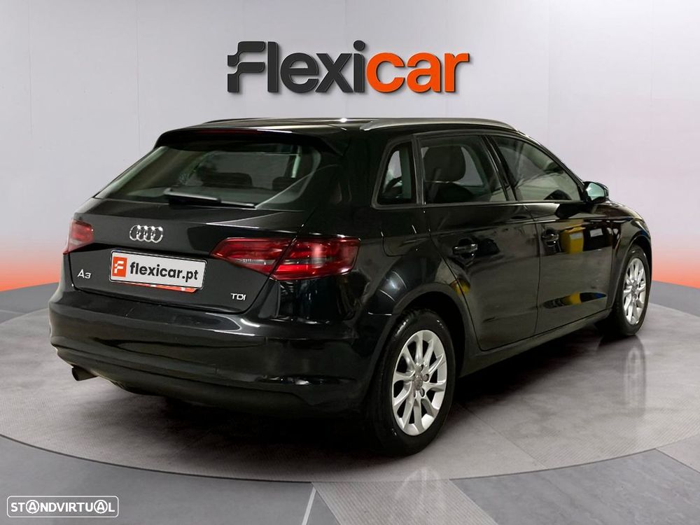 Audi A3 Sportback 1.6 TDI Design - 4