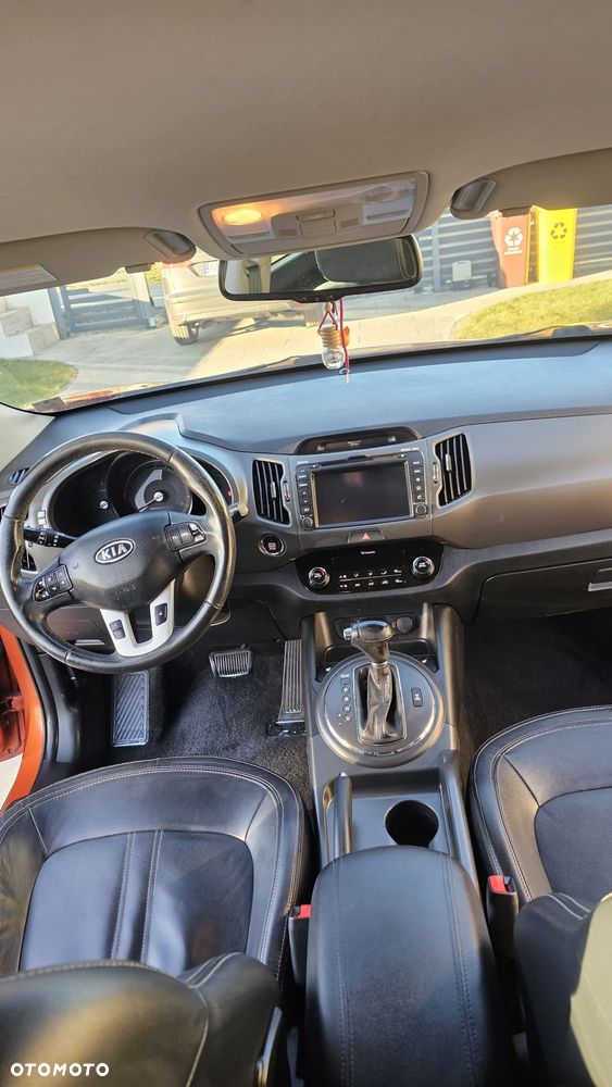 Kia Sportage - 10