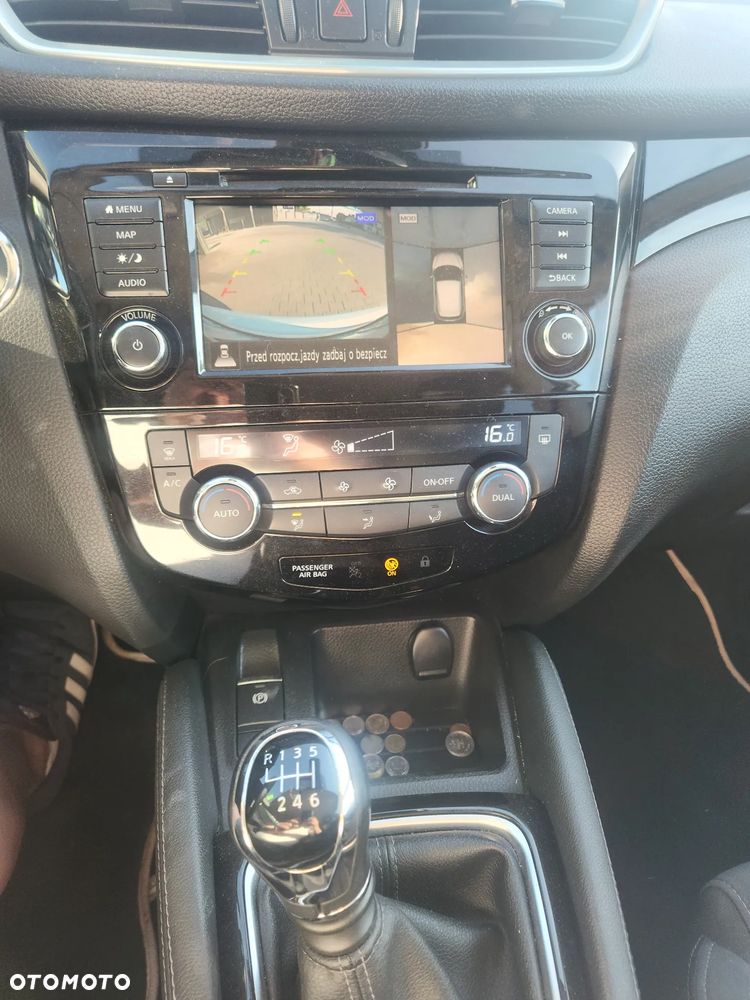 Nissan Qashqai 1.3 DIG-T ZAMA - 19