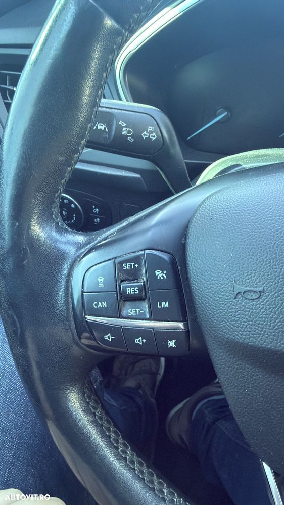 Ford Focus 1.5 TDCi DPF Start-Stopp-System Titanium - 12