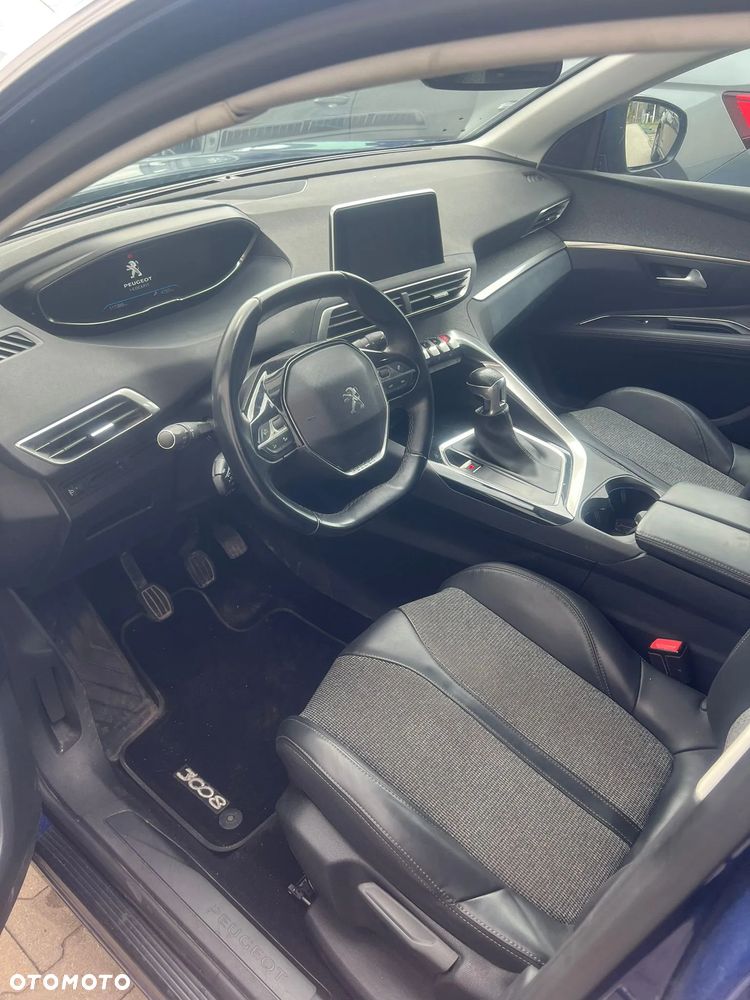 Peugeot 3008 PureTech 130 Stop & Start GPF Allure - 9