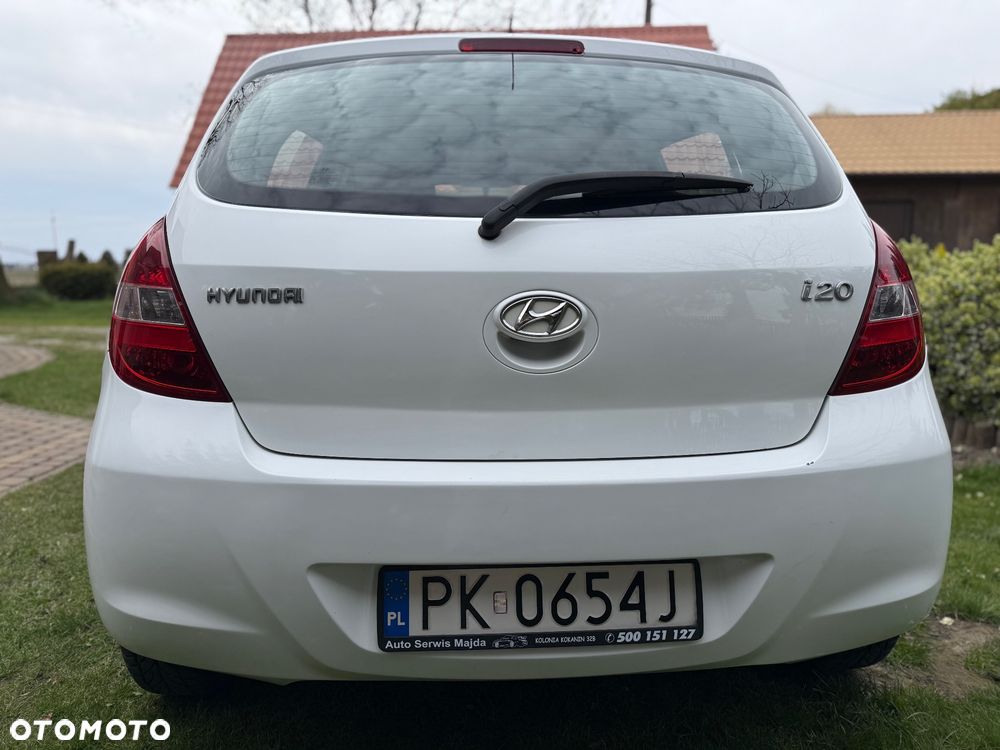 Hyundai I20 2010 photo 4