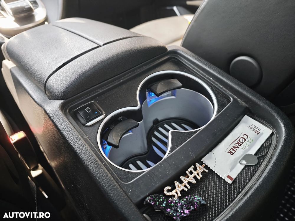 Mercedes-Benz V 300 d Lang 4Matic 9G-TRONIC Avantgarde - 10