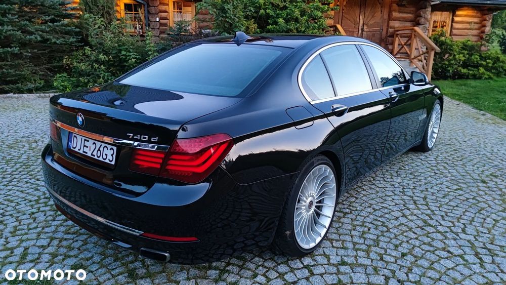 BMW Seria 7 740d xDrive - 13