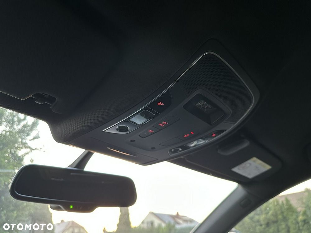 Audi A6 Avant - 33