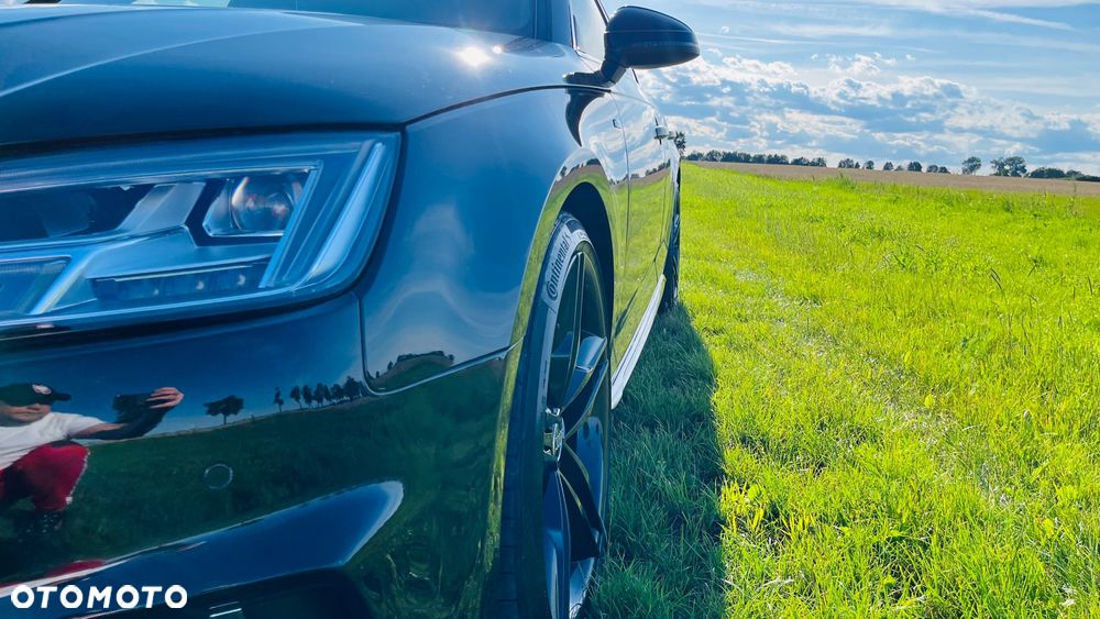 Audi A4 Avant 2.0 TDI DPF clean diesel multitronic S line Sportpaket - 30