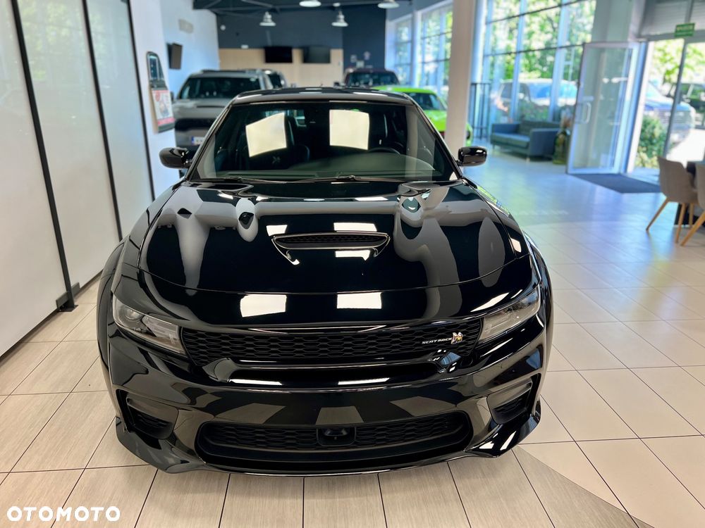 Dodge Charger 6.4 Scat Pack Widebody - 4