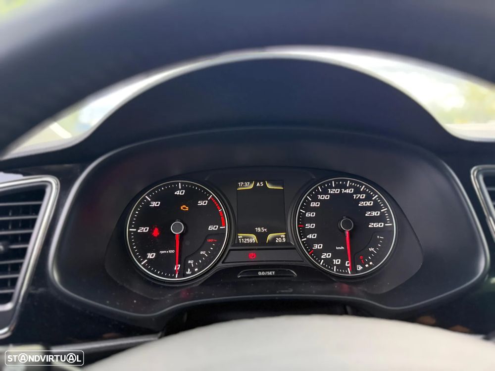 SEAT Leon 1.6 TDI Reference - 8